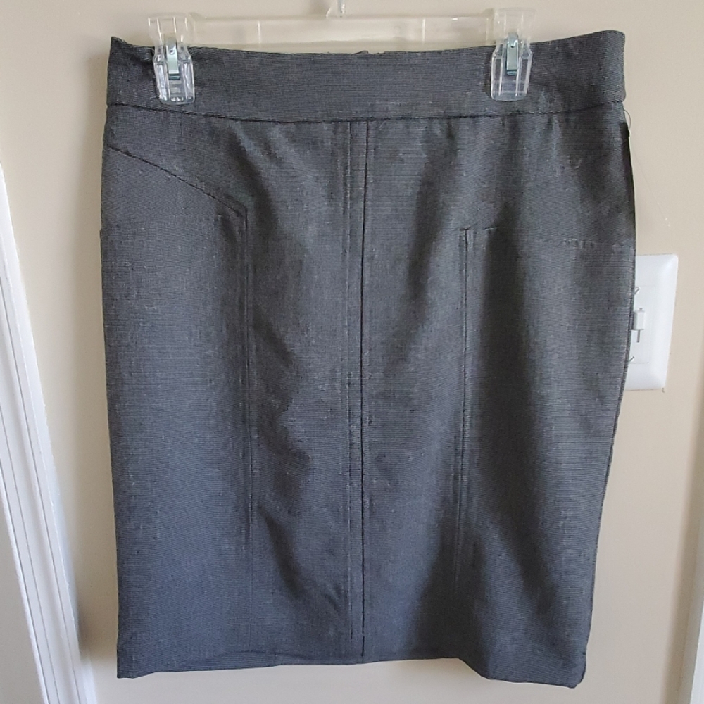Sexy grey skirt.